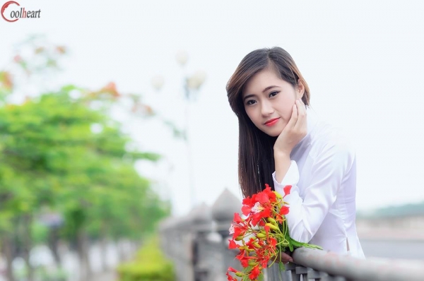 Chia tay mái trường xưa