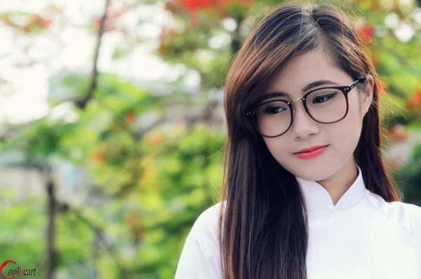 Chia tay mái trường xưa