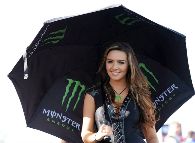 Dàn mỹ nữ sexy khoe sắc tại MotoGP 2014