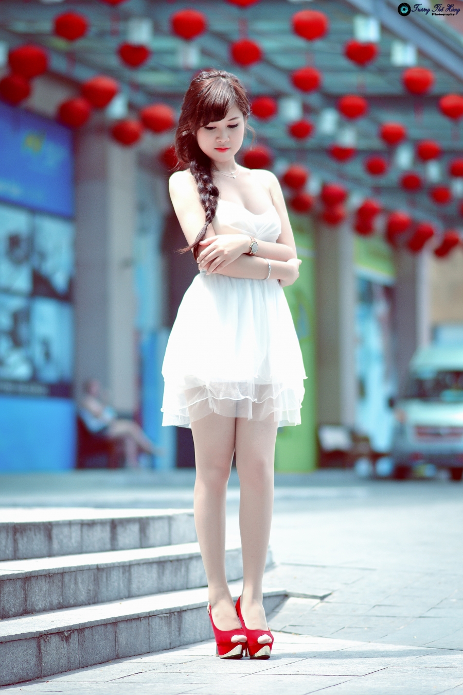 Girl xinh da trắng mặt xinh chân dài cực víp