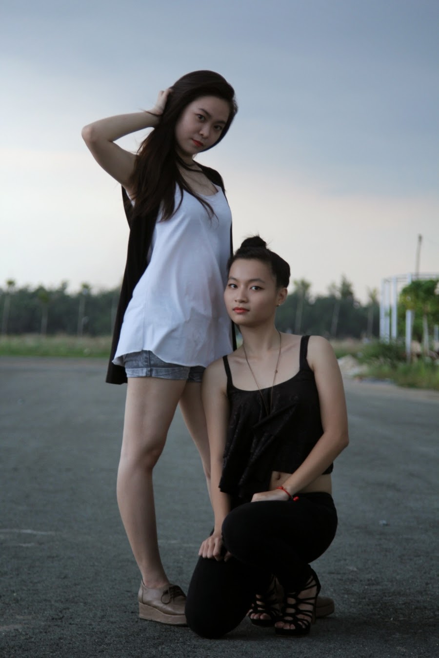 Girl xinh với sort ngắm gợi cảm