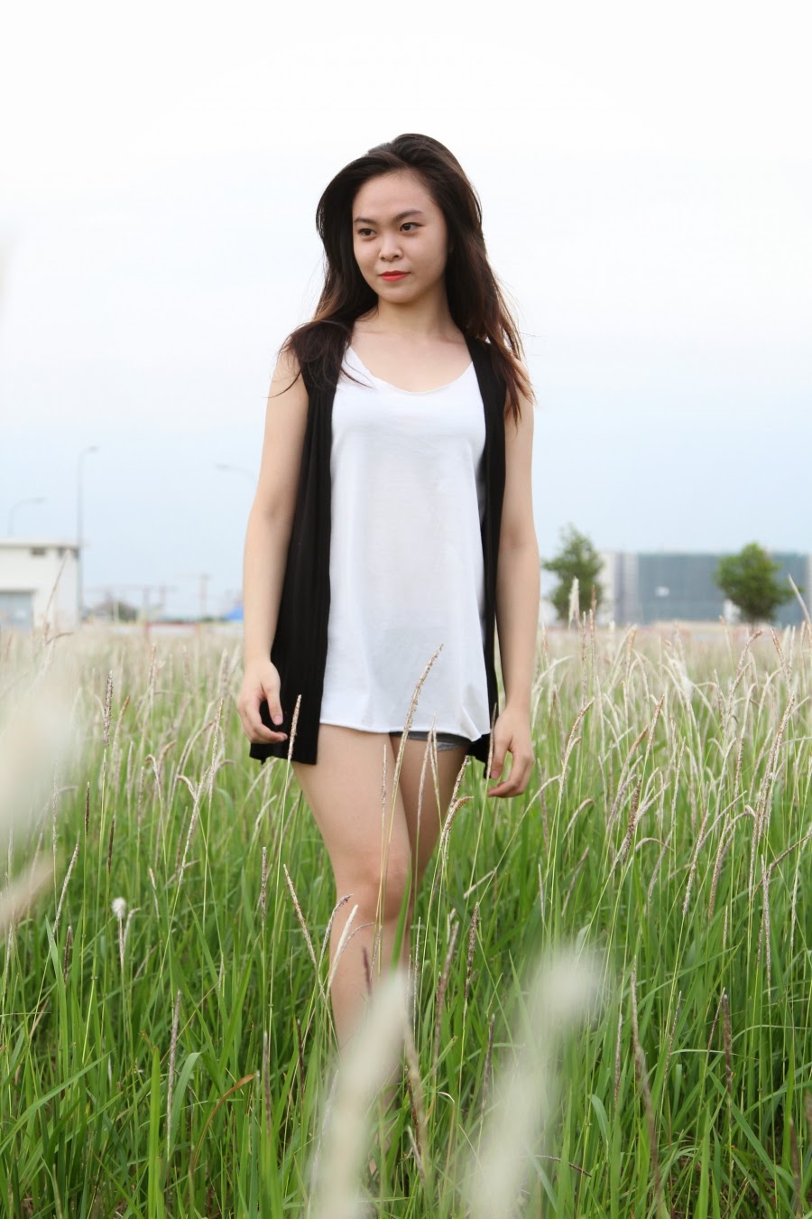 Girl xinh với sort ngắm gợi cảm