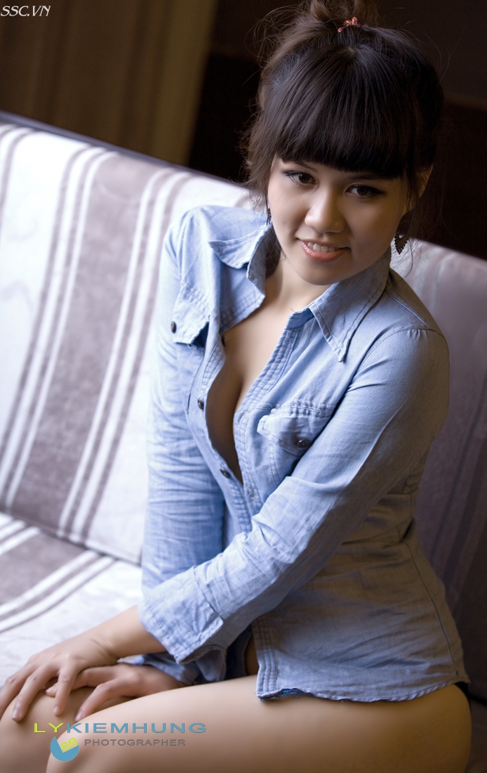 Hình ảnh nóng bỏng của người mẫu Linh Phương