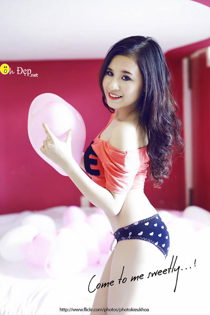 Hot girl Hoàng yến