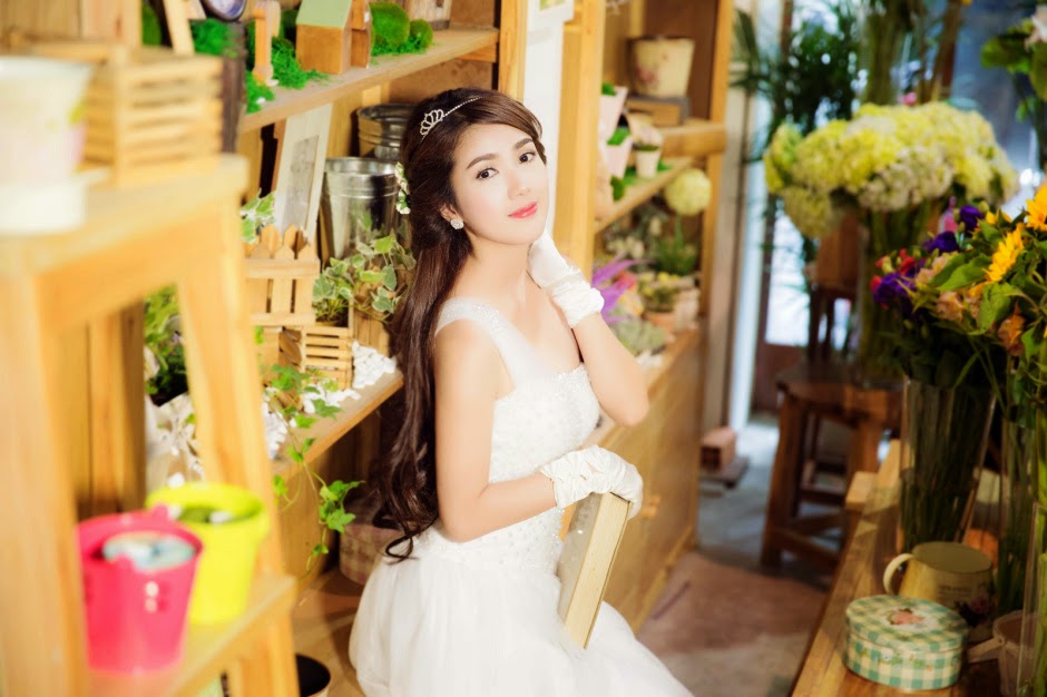Hot girl Linh Napie xinh như thiên thần trong bộ ảnh mới