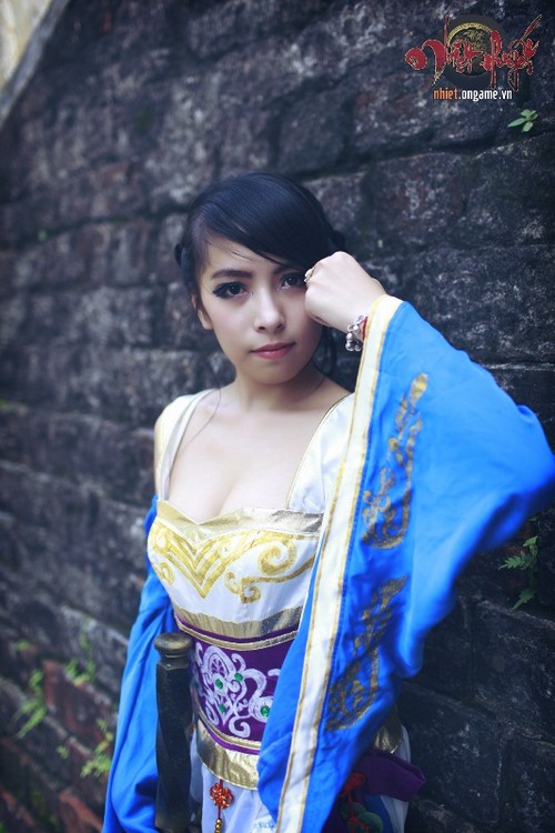 Ngắm game thủ Việt quyến rũ trong cosplay Nhiệt Huyết