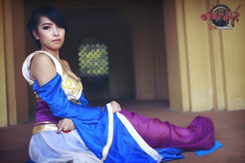 Ngắm game thủ Việt quyến rũ trong cosplay Nhiệt Huyết