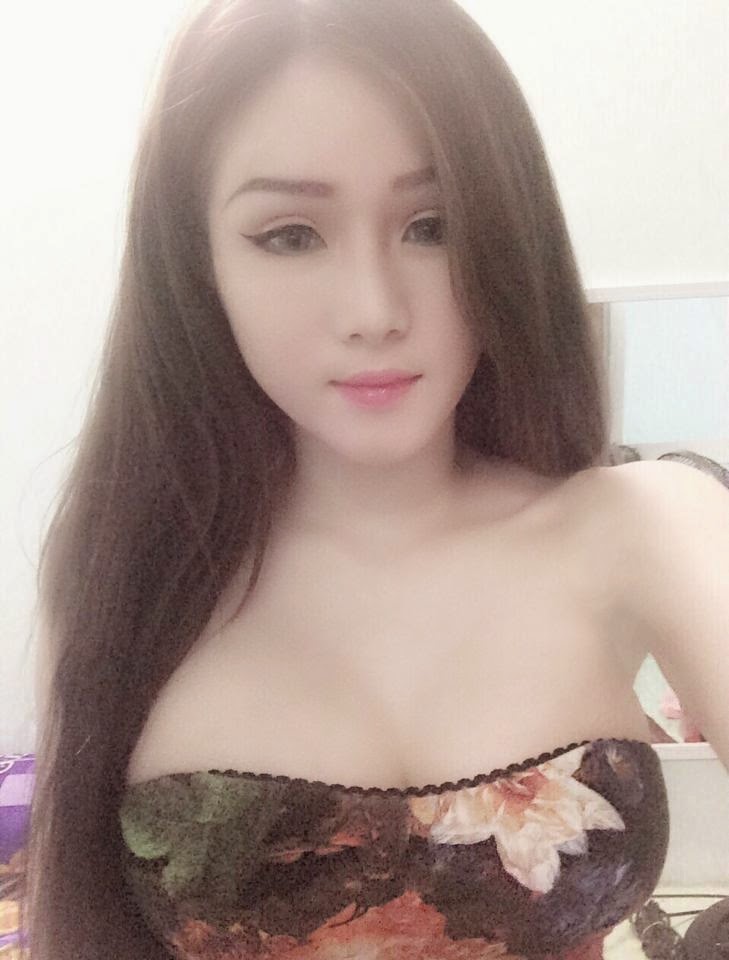 Ngắm girl xinh sở hữu vòng một khủng