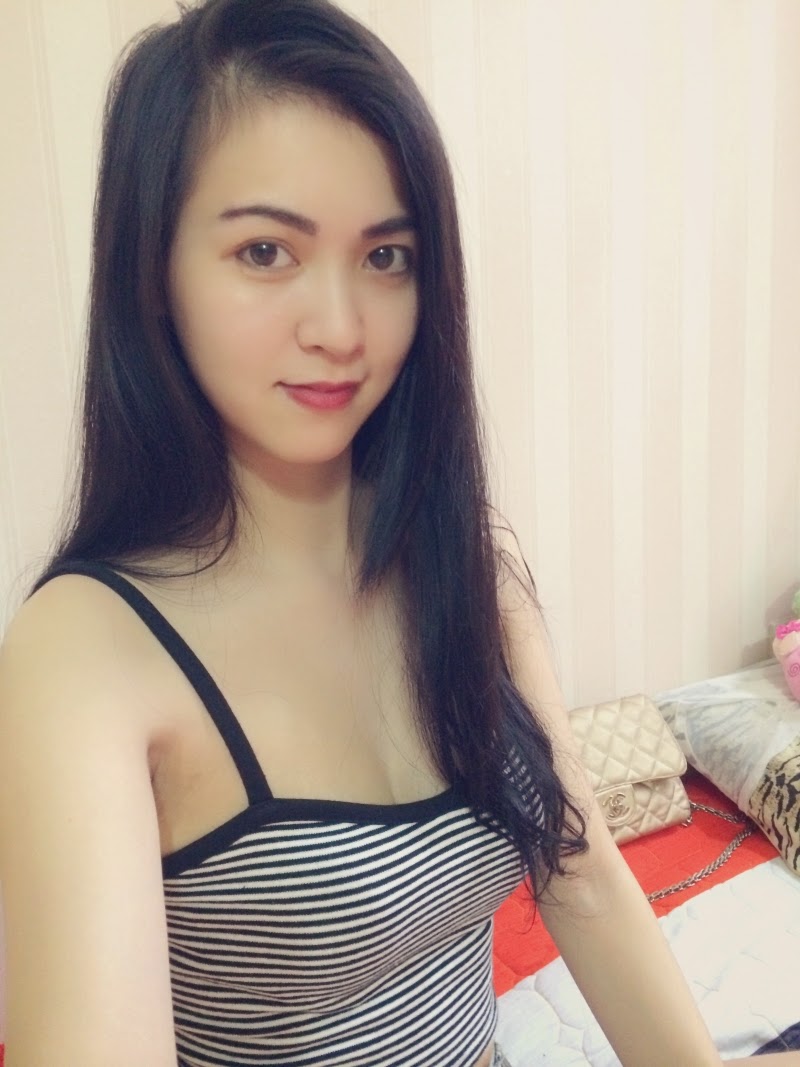 Ngắm teen xinh lộ hàng