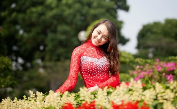 Pink Nguyên - Thắm đỏ xuân nồng