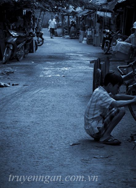 Thuộc về má