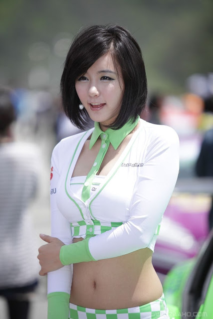 Top đầu girl châu Á