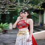 MC Hải Quyên làm tiên nữ quyến rũ