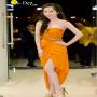 Quỳnh Nga vai trần sexy