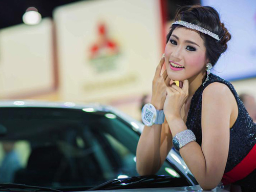 Giật mình với nhan sắc tại Thailand Motor Expo 2012