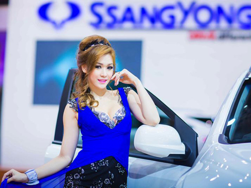 Giật mình với nhan sắc tại Thailand Motor Expo 2012