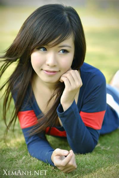 Girl xinh đẹp lung linh với tóc dài