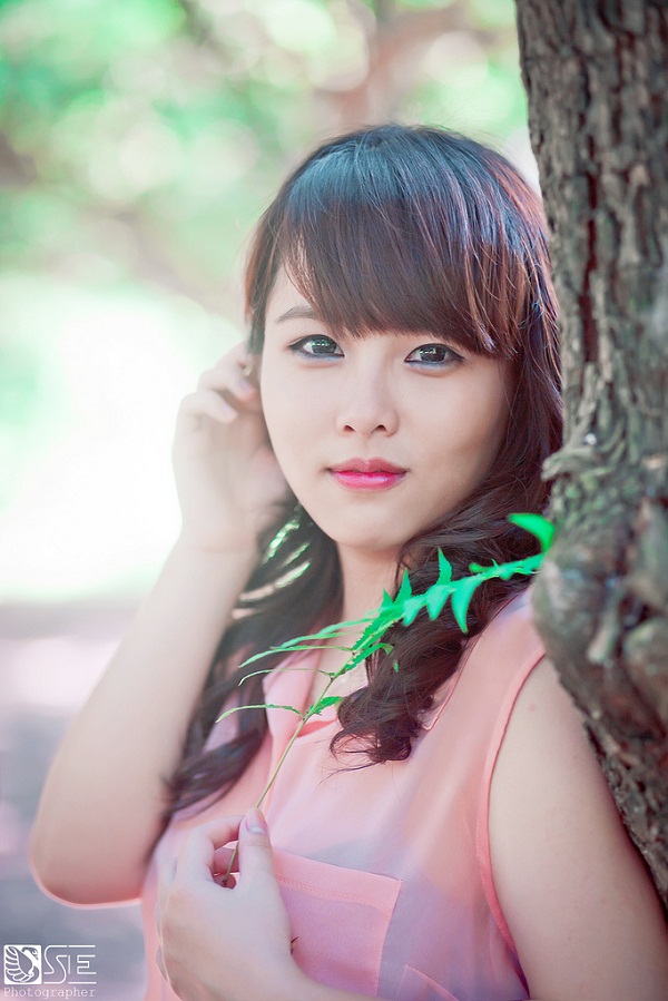 Girl xinh photo trong ảnh: Nắng trong mùa hạ