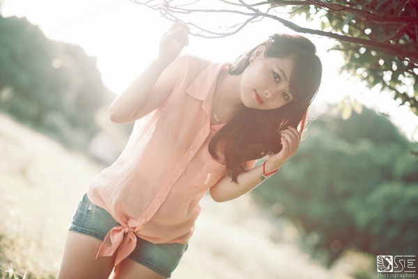 Girl xinh photo trong ảnh: Nắng trong mùa hạ