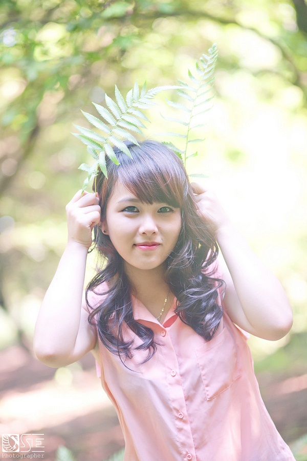 Girl xinh photo trong ảnh: Nắng trong mùa hạ