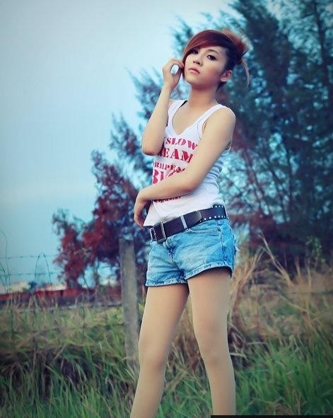 Hot girl Any Trang mặt xinh dáng chuẩn, đẹp đến từng milimet