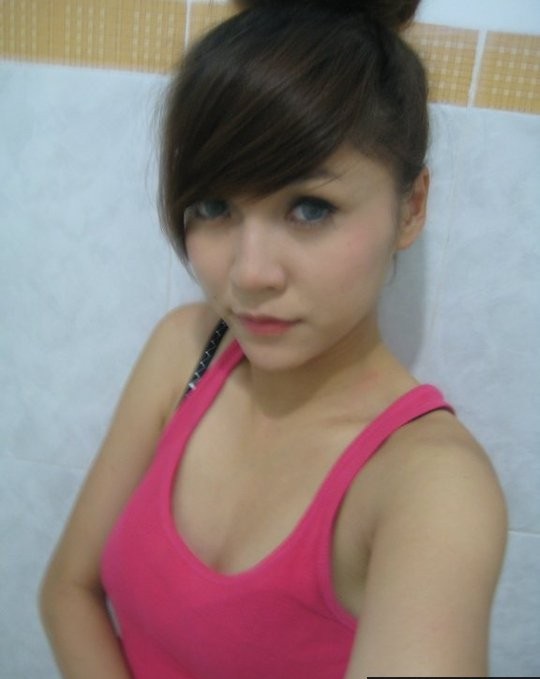 Hot girl Any Trang mặt xinh dáng chuẩn, đẹp đến từng milimet