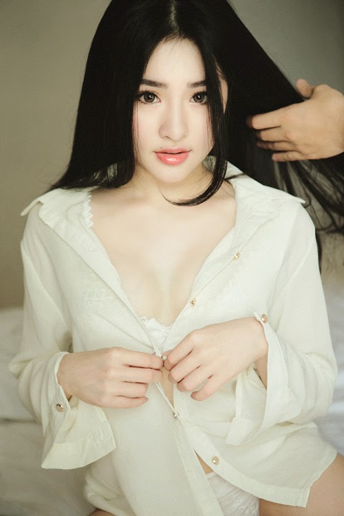 Hot girl Kim Ngân NY