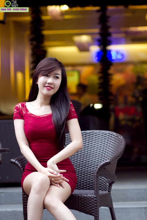 HOT GIRL NỤ PHẠM XINH VÃI CHẤY