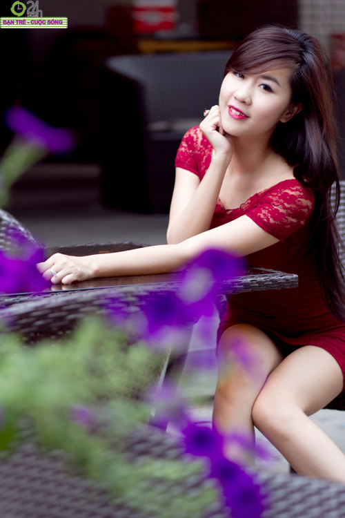 HOT GIRL NỤ PHẠM XINH VÃI CHẤY