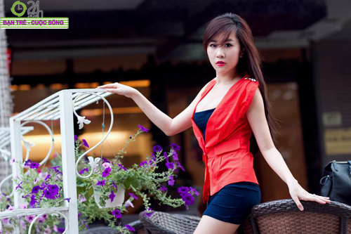 HOT GIRL NỤ PHẠM XINH VÃI CHẤY