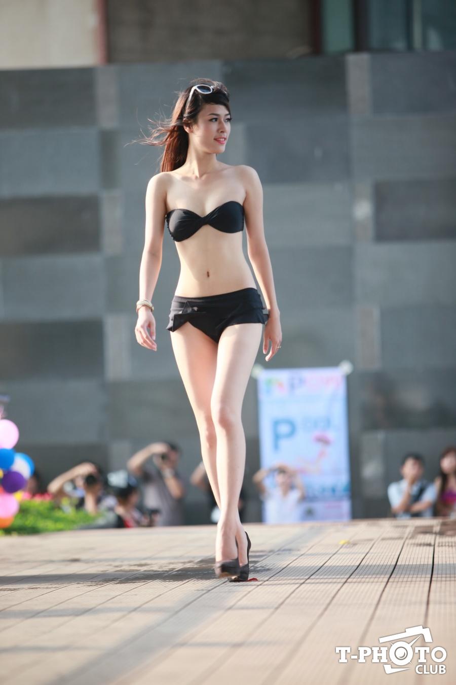 Pow6 - Pool party tập đoàn girl xinh