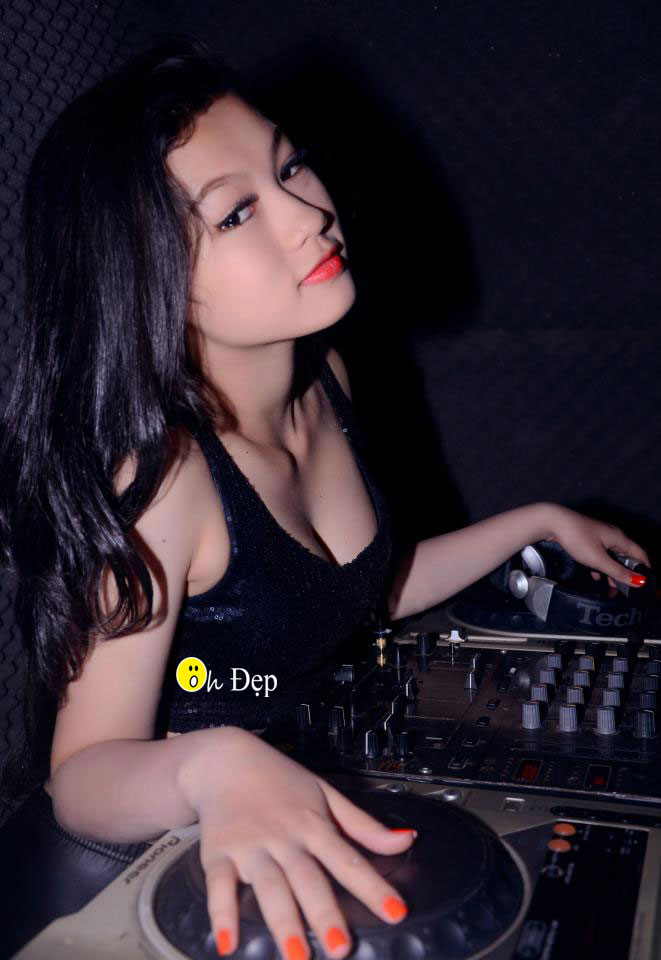 Tuyển tập hot girl DJ xinh gợi cảm Việt Nam – Bj Kute